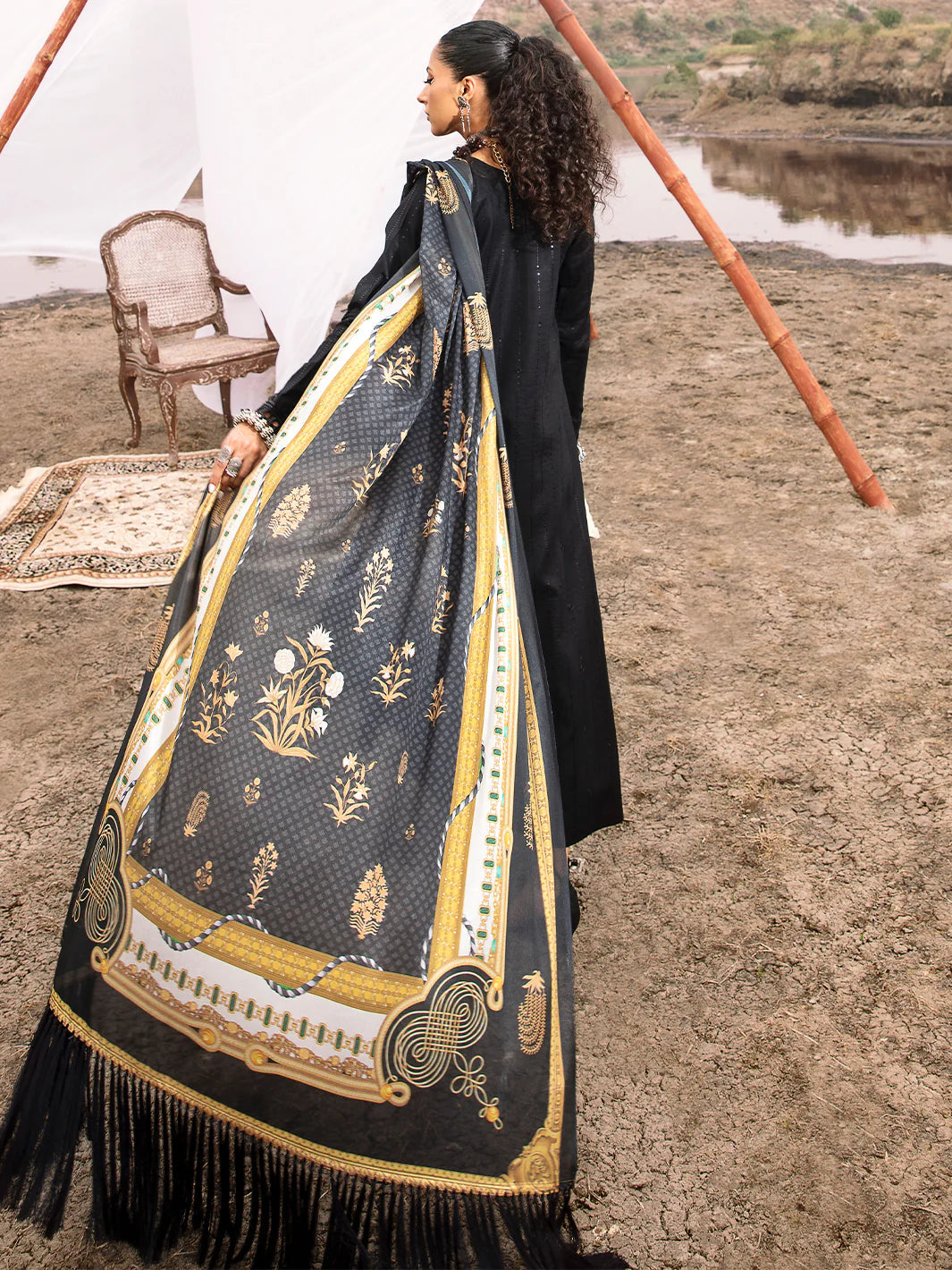 Black Luxury Chicken Kari Embroidered Lawn Dress 3 piece Unstitched Dress
