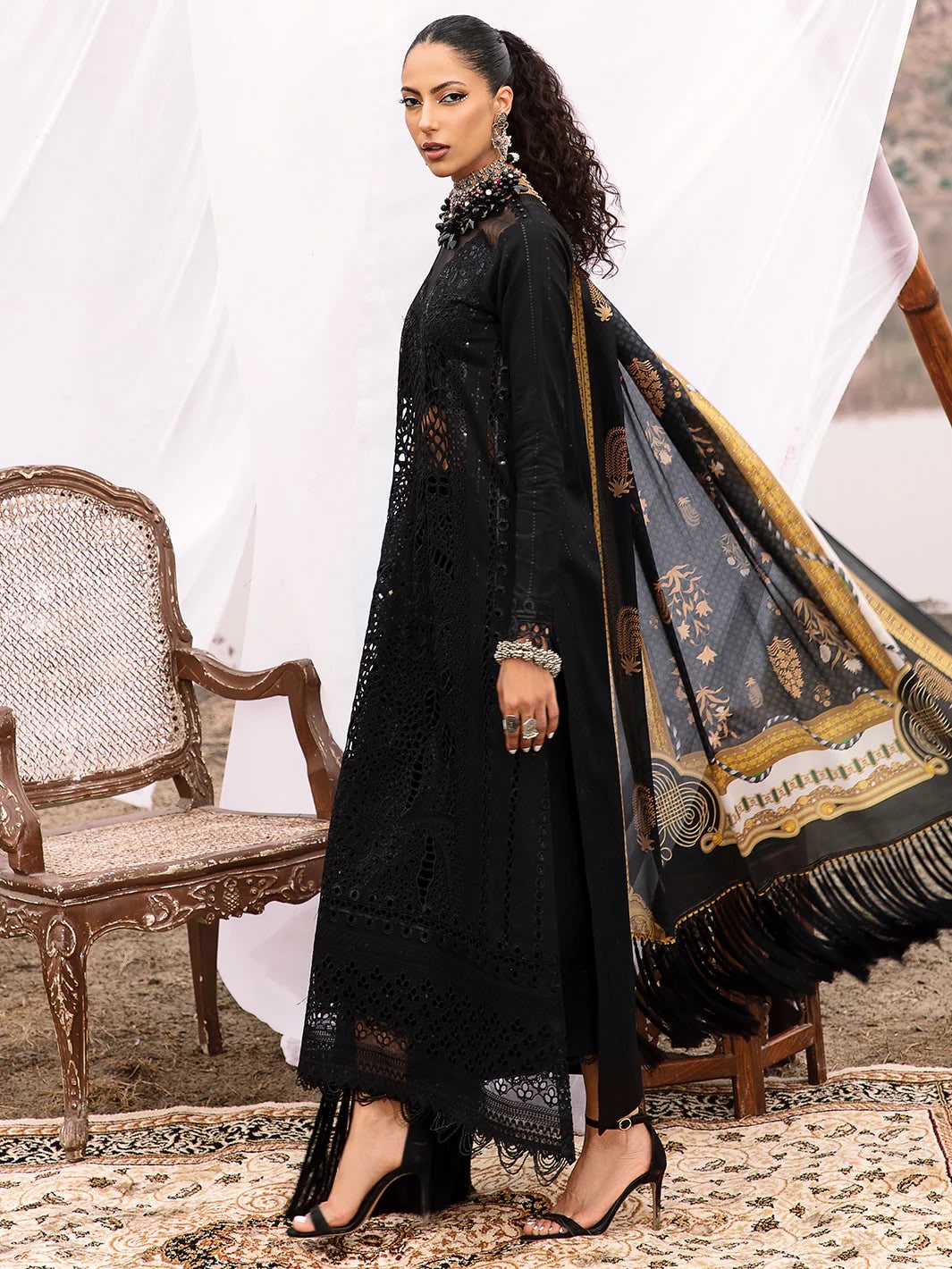Black Luxury Chicken Kari Embroidered Lawn Dress 3 piece Unstitched Dress