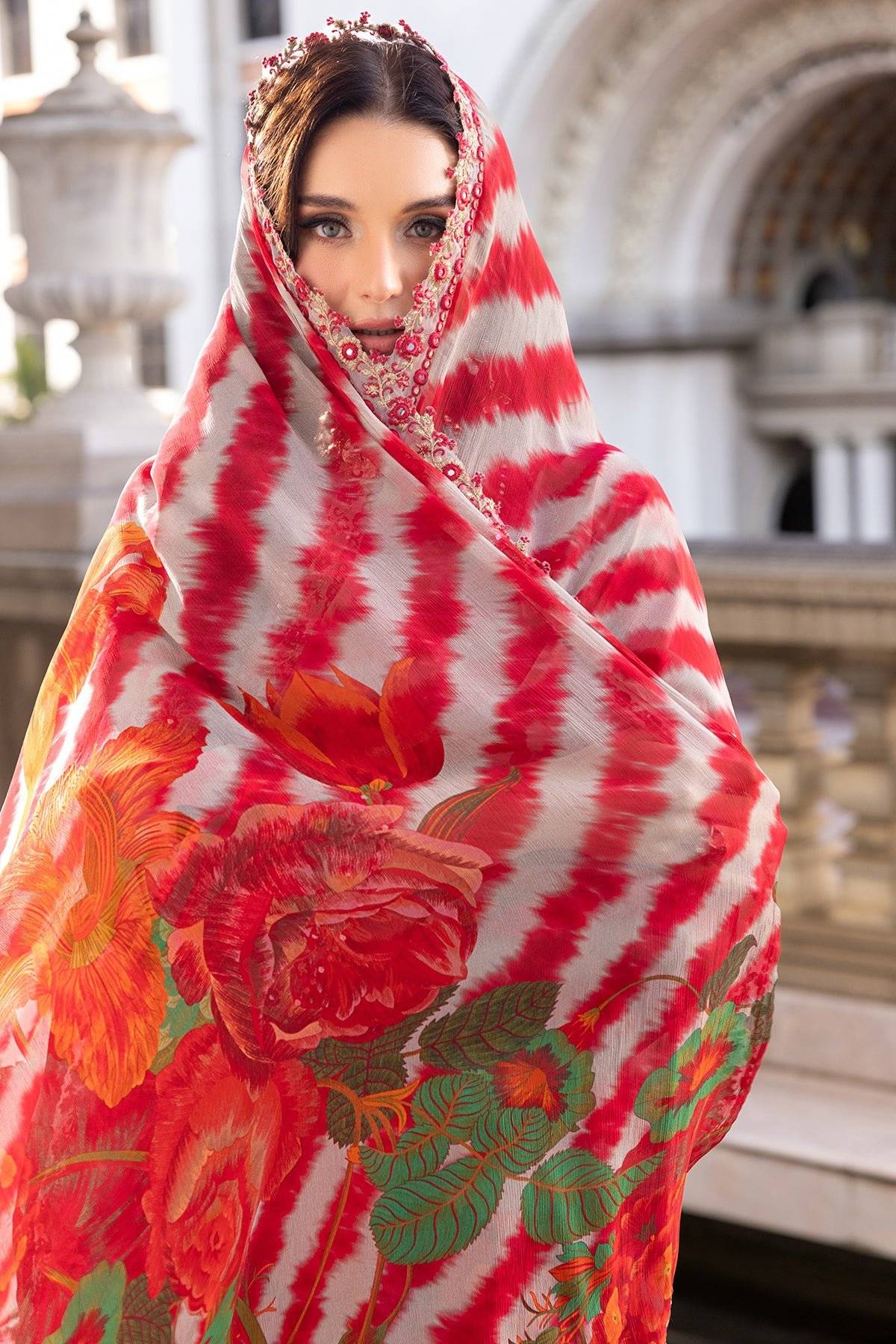 Embroidered Lawn 3 Piece Unstitched Suit - HOC