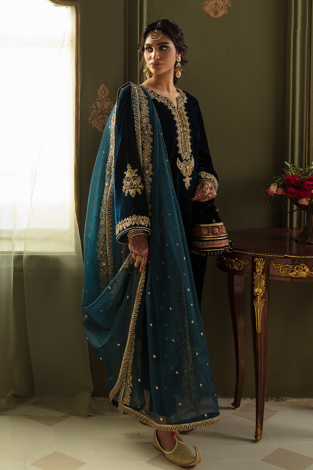 Velvet Embroidered Unstitched 3 Piece Suit -PR-874-23-Party Wear