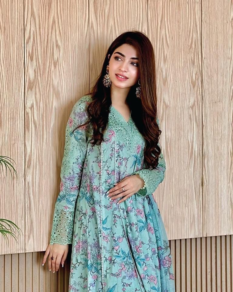 Printed lawn frock store design