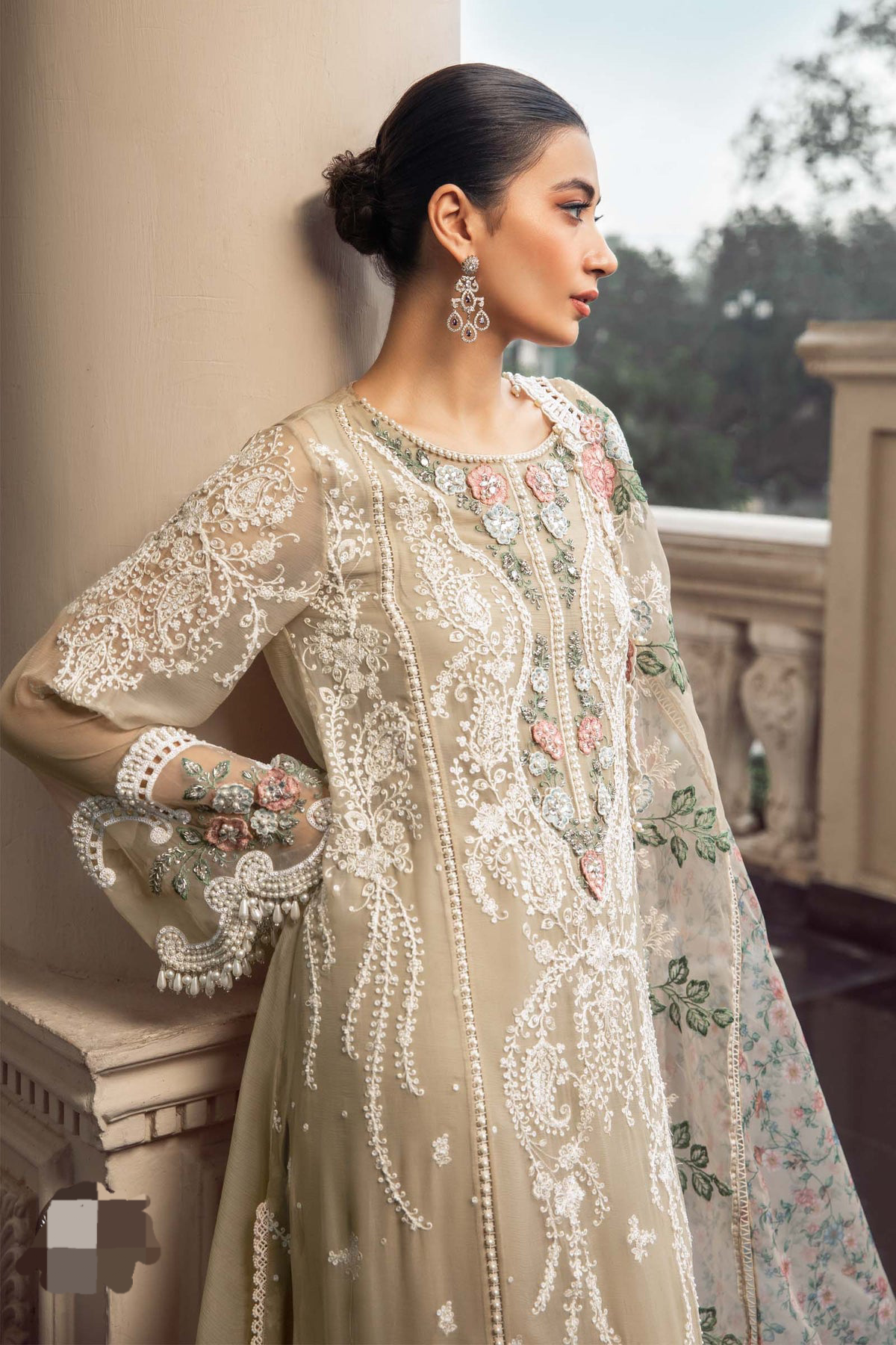 3D & Handwork Heavy Embroidered Chiffon 4 Piece Unstitched Dress