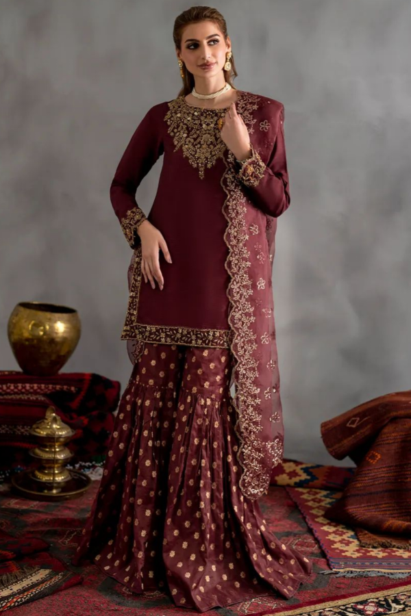 Mehroon Embroidered Chiffon 3 Piece Unstitched Suit