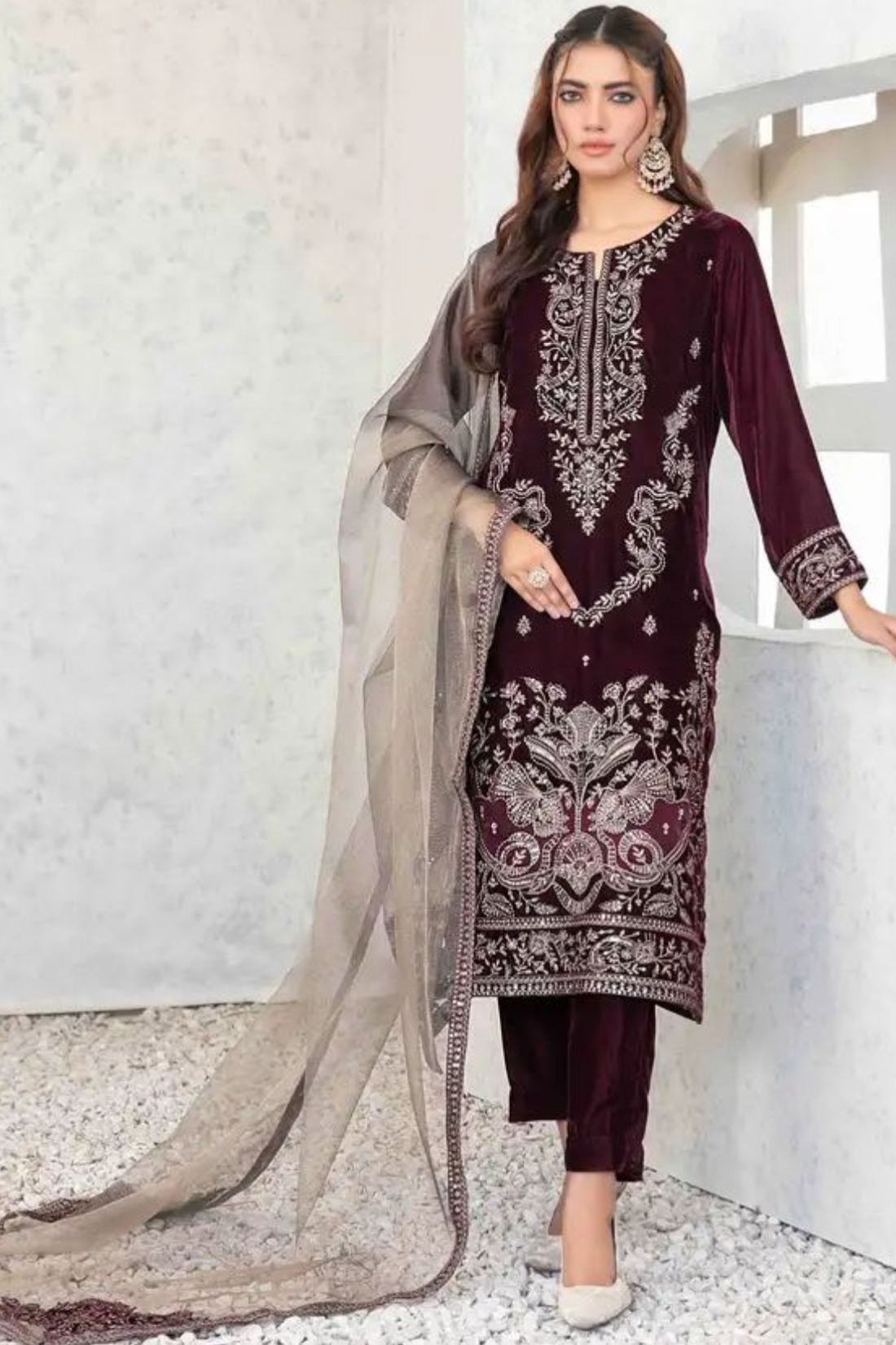 Maroon Luxury Velvet Dress Embroidered 3 Piece Unstitched