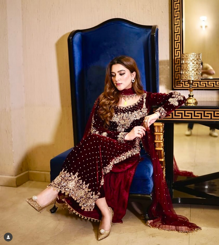 Mehroon Luxury Velvet Suit 3 Piece Unstitched - ANL