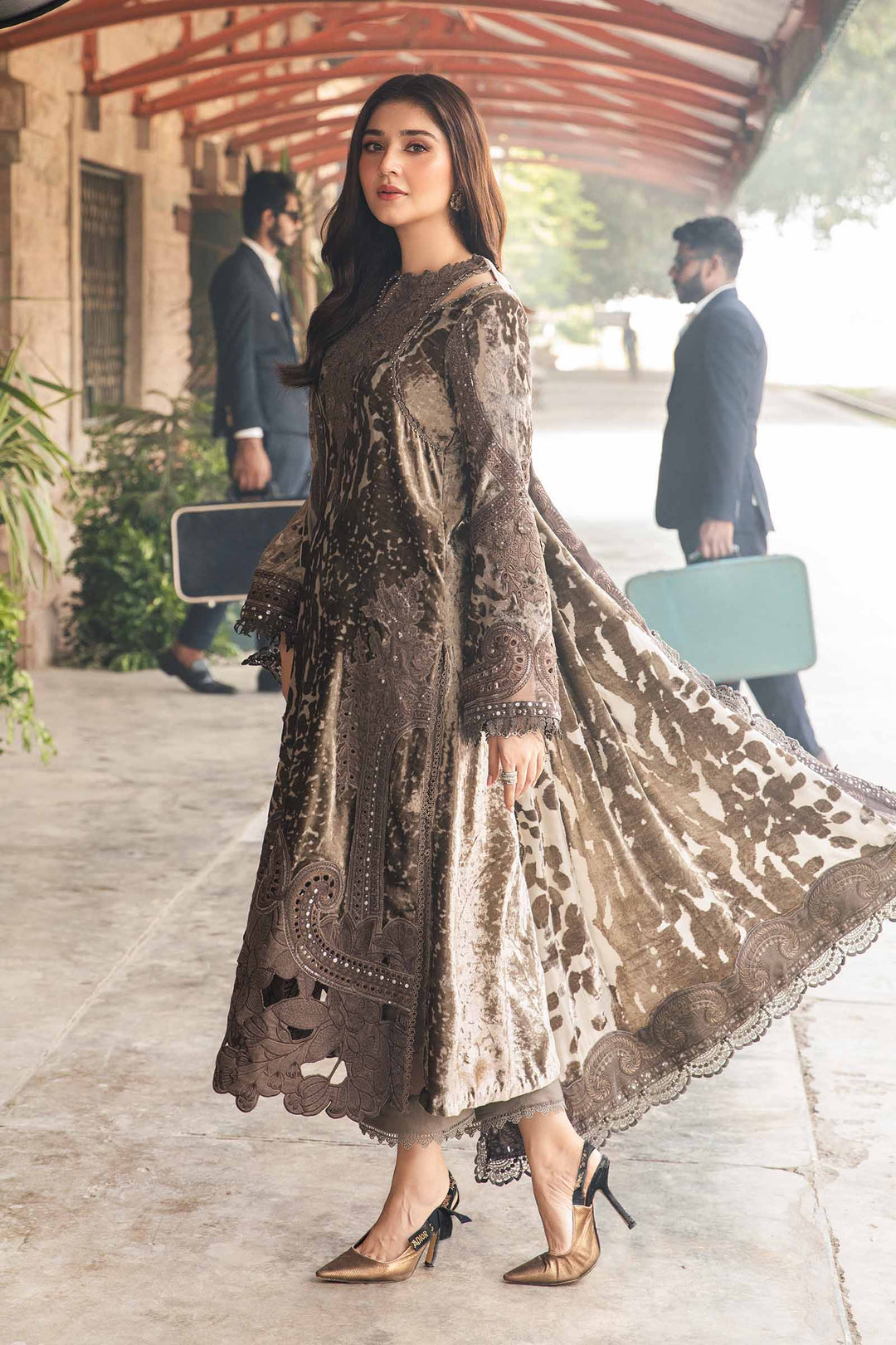 Palachi – Brownie VELVET Unstitched 3 Piece Dress